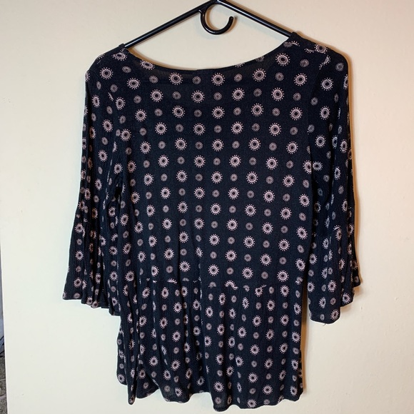 Boho balloon sleeve top - Picture 2 of 3